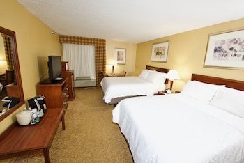 Standard Room, 2 Queen Beds