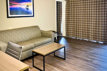 Suite, Multiple Beds, Non Smoking