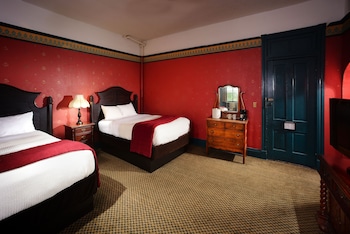 Double Room (Victorian)
