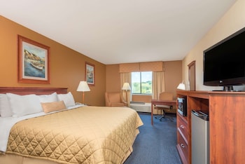Standard Room, 1 King Bed, Non Smoking
