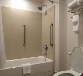 Studio Suite, 2 Queen Beds, Non Smoking