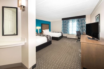 Room, 2 Double Beds, Accessible, Non Smoking (Mobility/Hearing, Roll-In Shower)