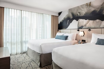 Suite, Multiple Beds, City View
