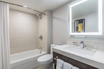 Suite, Multiple Beds