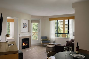 Suite, 1 Bedroom, Balcony (Balcony)