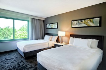 Suite, 2 Double Beds, Accessible (Hearing)