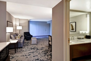 Room, 2 Double Beds, Corner
