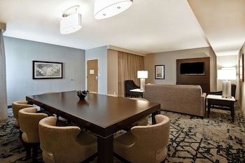 Suite, 1 King Bed (Hospitality)