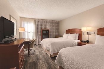 Room, 2 Queen Beds, Non Smoking