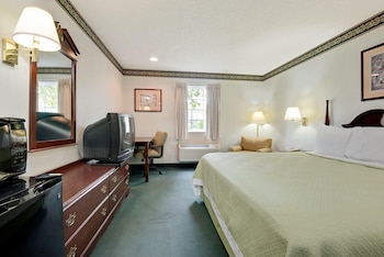 Standard Room, 1 Queen Bed with Sofa bed