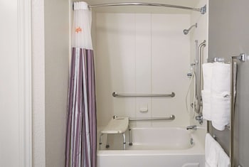 Room, 2 Double Beds, Accessible, Non Smoking (Bathtub w/ Grab Bars)
