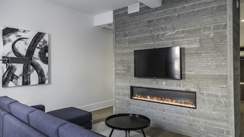 Deluxe Room, 1 King Bed