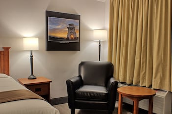 Select Queen Room
