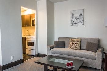 Junior Suite, 1 Queen Bed with Sofa bed