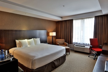 Premium Room, 1 King Bed