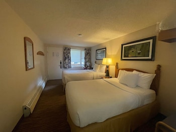 Standard Room, 2 Double Beds