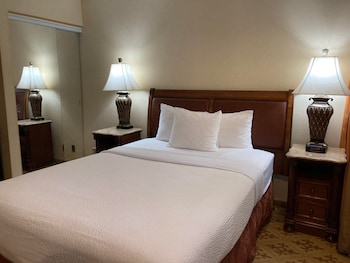 Deluxe Double Room, 1 Queen Bed, Accessible