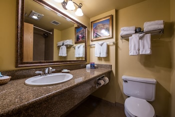 Grand Studio, Multiple Beds (Emmons, Lodge, Pet Friendly)