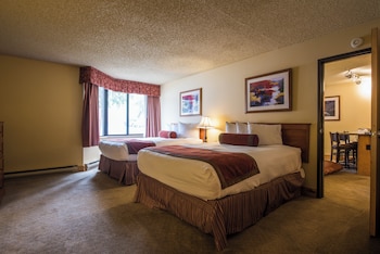 Suite, Multiple Beds (Whetstone, 2 Queen)