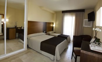 Twin Room, City View
