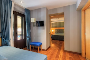 Triple Room, Balcony