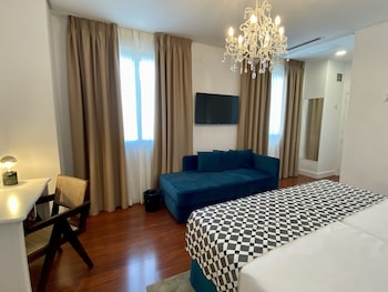 Triple Room, 1 Bedroom (2 Adults + 1 Child)