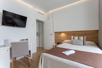 Single Room, 1 Large Twin Bed