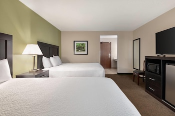 Standard Room, 2 Queen Beds, Non Smoking