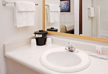 Standard Room, 2 Queen Beds
