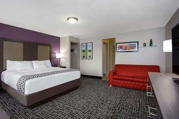 Deluxe Suite, 1 King Bed, Non Smoking