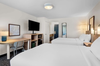 Room, 2 Queen Beds