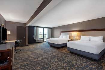 Premier Room, 2 Queen Beds, Non Smoking