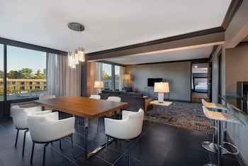 Presidential Suite, Multiple Beds, Non Smoking