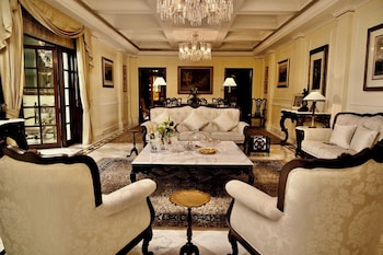 Suite (The Imperial)