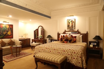 Suite (Ashok Heritage)