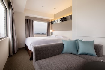 Executive Corner Queen - Non Smoking, Airweave(Sky View)