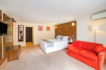 Standard Family of 5 Room