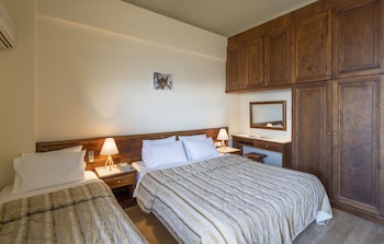 Standard Triple Room (Back View)