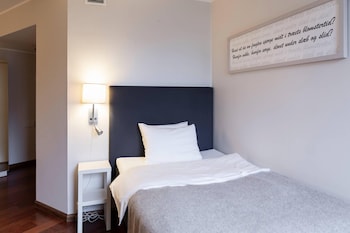 Single Room (Compact)