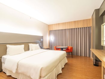 Standard Apartment, 1 King Bed