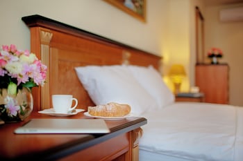 Suite, 1 Bedroom, 2 Bathrooms
