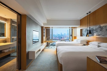 Room, 2 Double Beds, City View