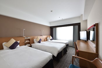 Standard Twin with extra bed, Non-smoking (26sqm)