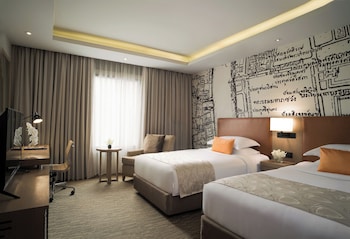 Deluxe Room (Skyline)