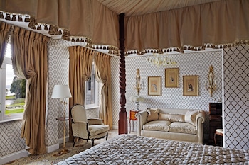 Deluxe Room, Lake View