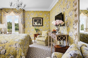 Room (Corrib)