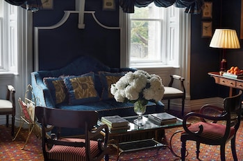 Deluxe Room, Lake View