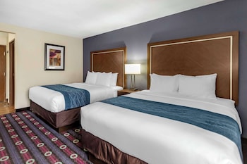 Standard Room, 2 Queen Beds, Non Smoking