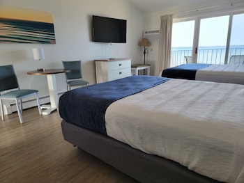 Studio, 2 Queen Beds, Jetted Tub, Ground Floor