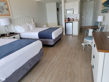Studio, 2 Queen Beds, Jetted Tub, Ground Floor